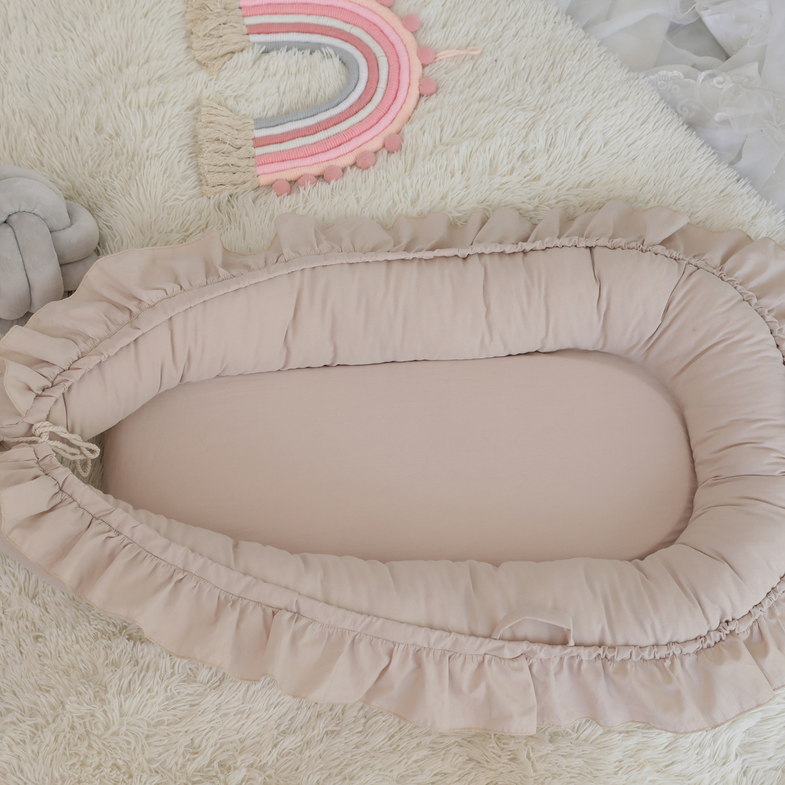 Babynestje Beige – Zacht & Veilig Slaapnest voor Baby’s